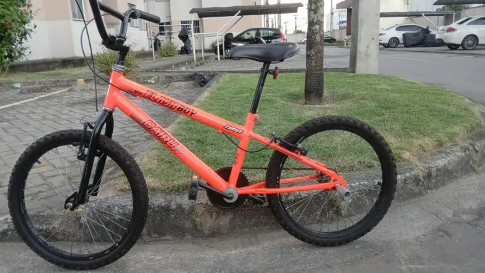LR anúncio 