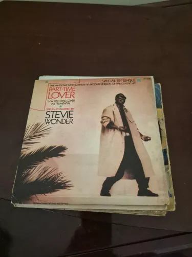 Compacto Vinil Stevie Wonder - Part-Time Lover / Instrumental (Motown, 1985)