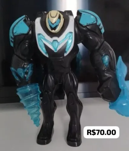 Vendo Personagem MAX STELL R$50