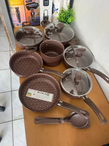 Jogo de panelas 10 peças Aluminio Teflon