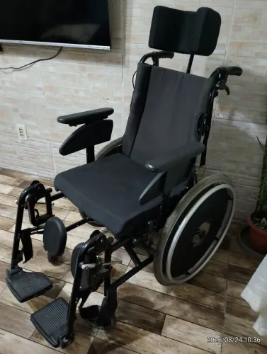 Cadeira de Rodas