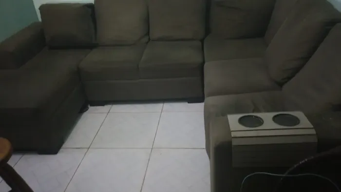 Sofá excelente