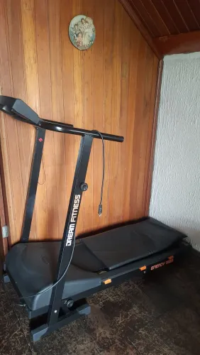 Esteira Dream Fitness.