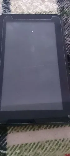 Tablet multilaser funcionando (bateria fraca)