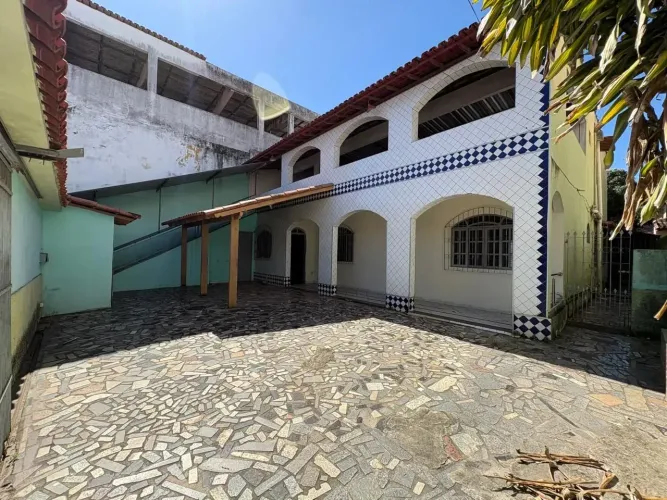 Imóvel para aluguel com 150 metros quadrados com 6 quartos em Cristóvão Colombo - Vila Vel