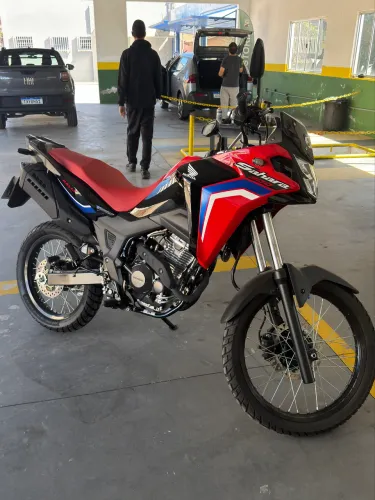 HONDA SAHARA 300 RALLY - ZERO KM - EMPLACADA