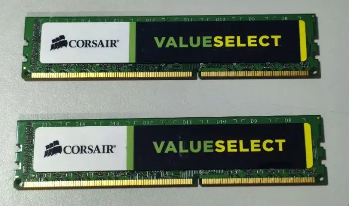 Memória Corsair Value Select 8GB (2x4GB) DDR3 1333MHz Desktop