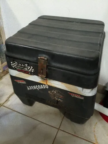 Baú de moto 90 Litros 