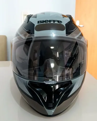 Capacete Bieffe B-40 VTOUR, cor Cinza/Grafite -Tamanho 58