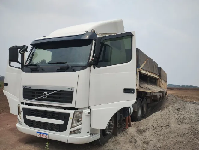 Volvo FH 440 6x2 automático