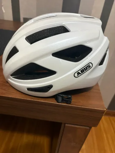 Capacete ABUS ciclismo