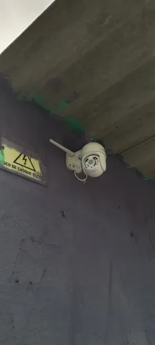 Instalação de câmera wi-fi
