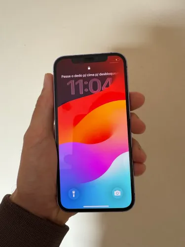 iPhone 12 64GB Roxo