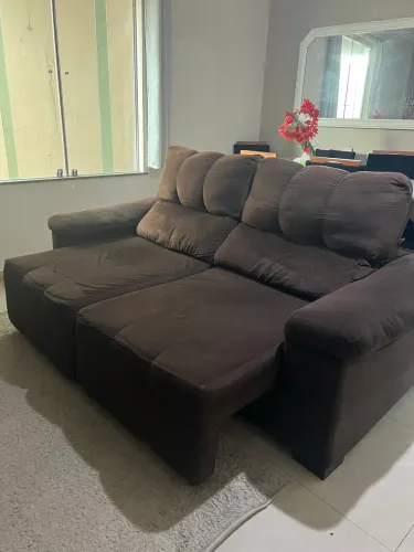 Sofá retrátil