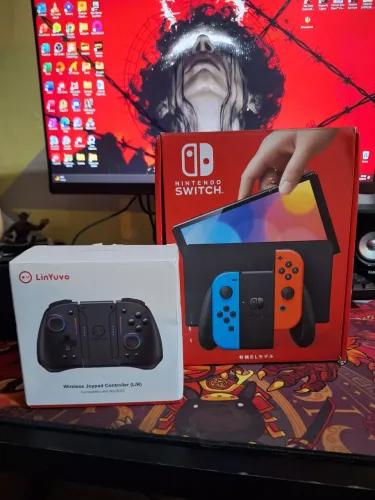 Nintendo Switch Oled Desbloqueado + case e controle adicional