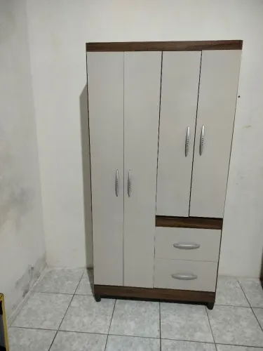 Vendo este guarda roupa 