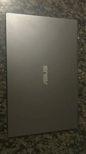 Vendo Notebook ASUS - Modelo X515MA