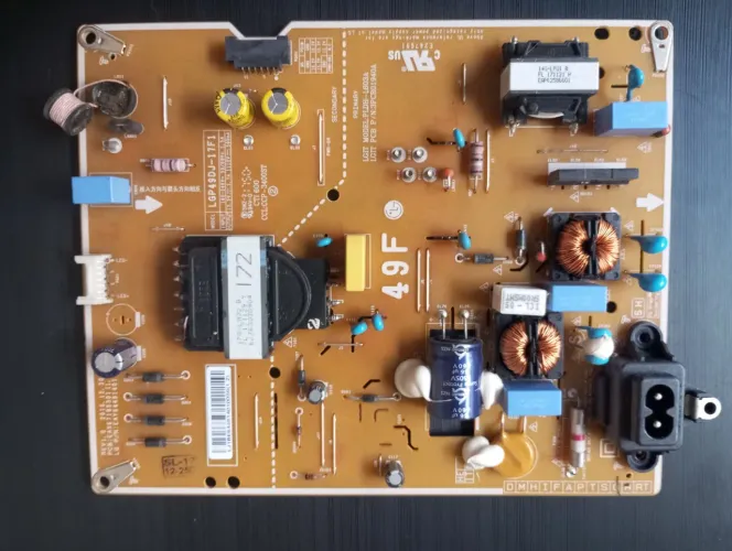 Placa da fonte fonte smart tv Lg49lj5550 funcionando perfeitamente 