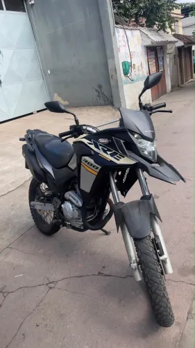 OPORTUNIDADE MOTO SEMI NOVA