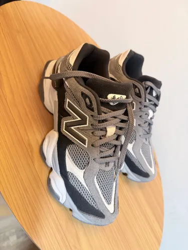 Tênis New Balance 9060 Cinza - 38