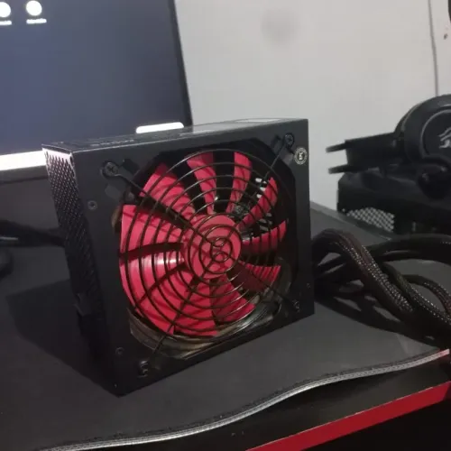 Fonte Gamer Brazil PC 500W (Modelo BPC/500-80PLUS/B).