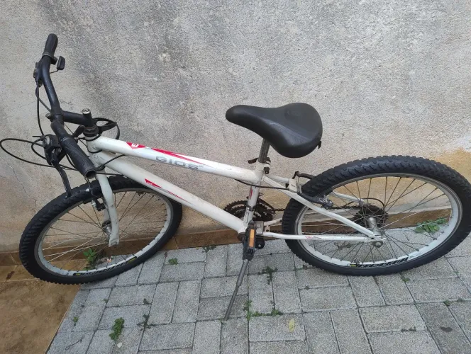 Vendo bike aro 24 com câmbio 7 marhas usada