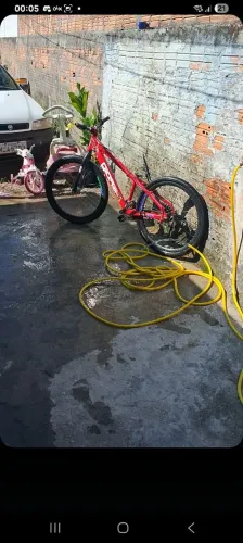 Vendo gios freeride vermelha só pegar e andar 