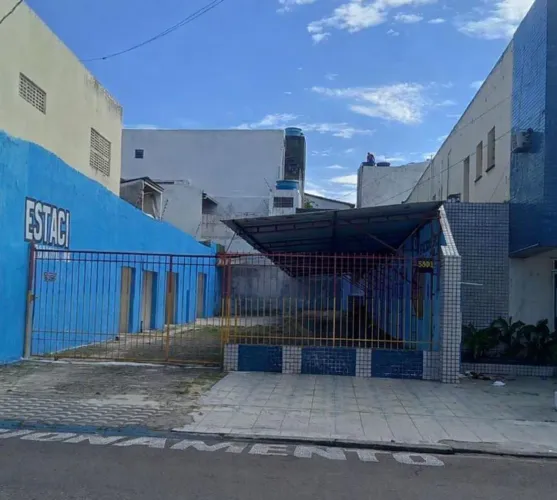 ALUGO SALAS NA RUA LARANJEIRAS