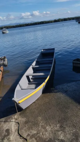 Canoa top, excelente para suas pescarias.