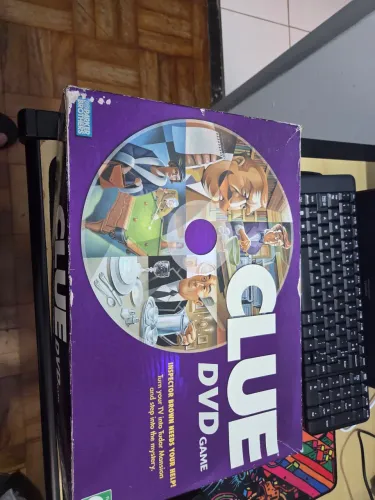 Jogo de Tabuleiro - CLUE DVD Game