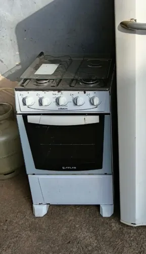 Vendo fogão 300 reais