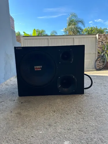 Caixa de som para carro