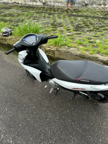 Honda Biz 110i 