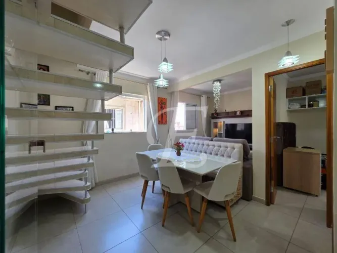Casa em condomínio | 72m² | 3 dormitórios | 1 suíte | 1 vaga | Parada Inglesa - São Paulo/