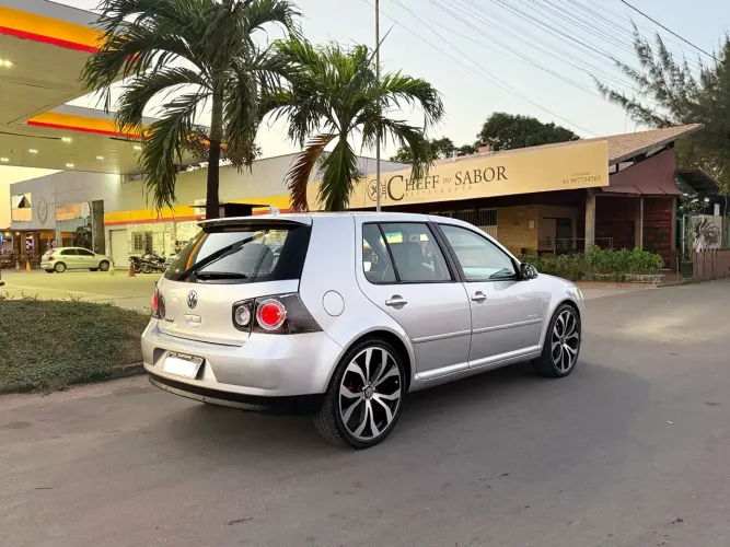 Volkswagen Golf Sportline 1.6 MI Total Flex 8V 4P 2010
