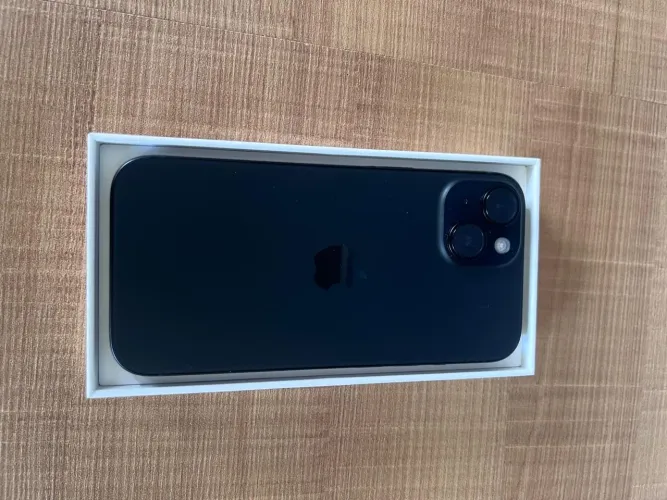 iPhone 15 | Bateria 100% | Garantia até nov/26
