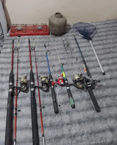 Opa pessoal, estou vendendo minha antiga tralha de pesca por 450$ Dispenso curiosos