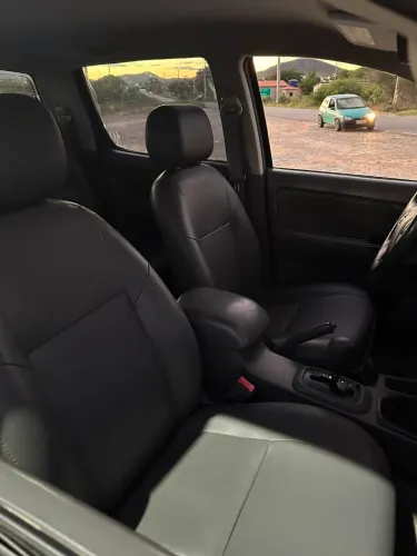 Toyota Hilux CD SRV 4X4 2.7 Flex 16V Aut. 2013