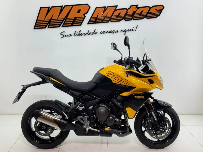 TRIUMPH TIGER 800 SPORT