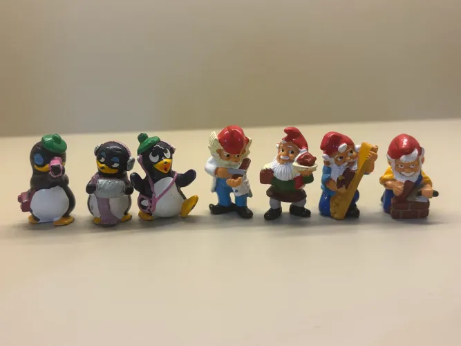 Lote Kinder Ovo Antigo - Várias Peças