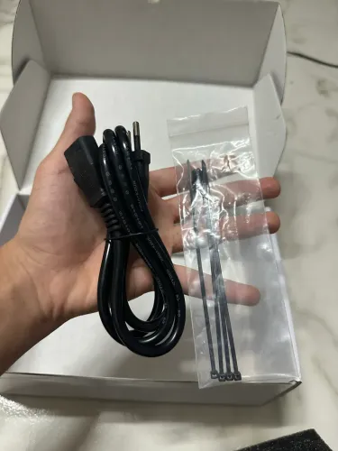 Vendo fonte 500w Zeus com PFC ativo