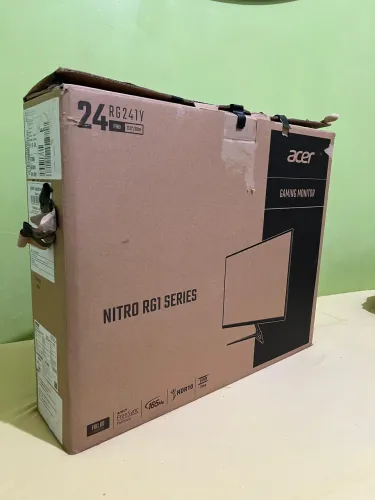 Monitor Gamer Acer Nitro RG241Y 23,8" Full HD 165Hz 1ms FreeSync HDR