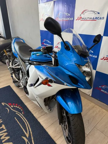 Suzuki gsx 650f único dono valor abaixo fip
