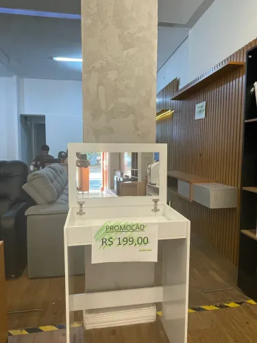 Escrivaninha/ penteadeira- oferta imperdível 