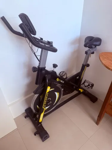 Vendo Bicicleta Ergométrica Spinning Preta E Laranja