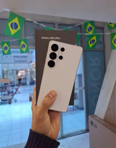 *Galaxy S26 Ultra 5G* 12/256GB Poucos dias de Uso Completo impecável *R$5699