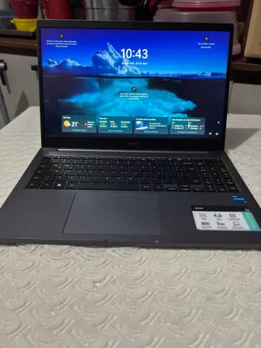 Notebook Samsung Book Intel Core i5 11ª Geração, 8GB RAM, SSD 256GB