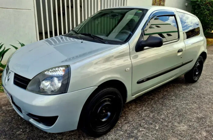 Renault Clio Campus Hi-flex 1.0 16V 3P 2009
