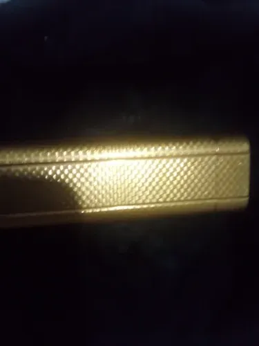 Isqueiro Cartie folheado a ouro para colecionador