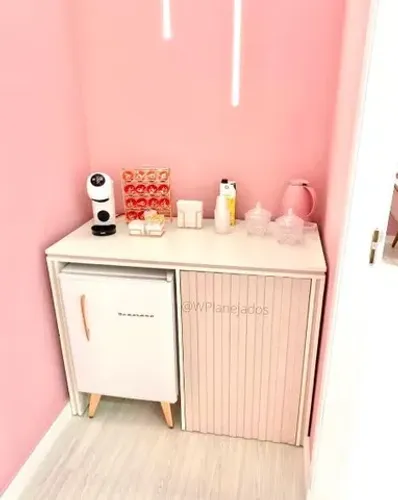 Aparador de Café com Espaço para Frigobar - Branco e Rosa
